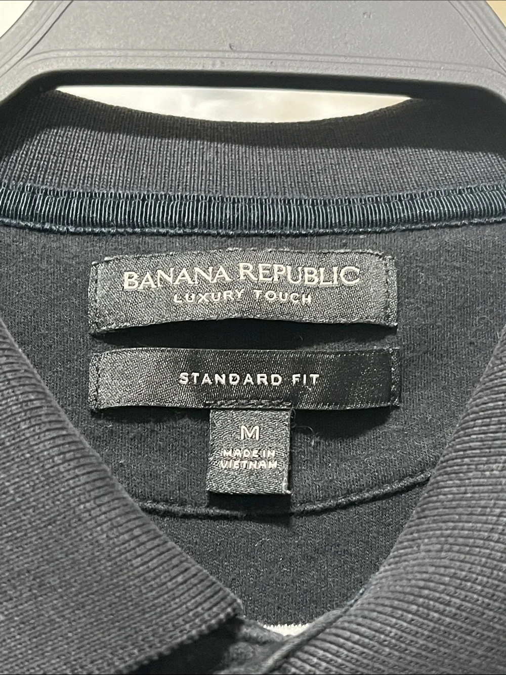 Preowned Banana Republic Luxury Touch Standard Fit Size Small .